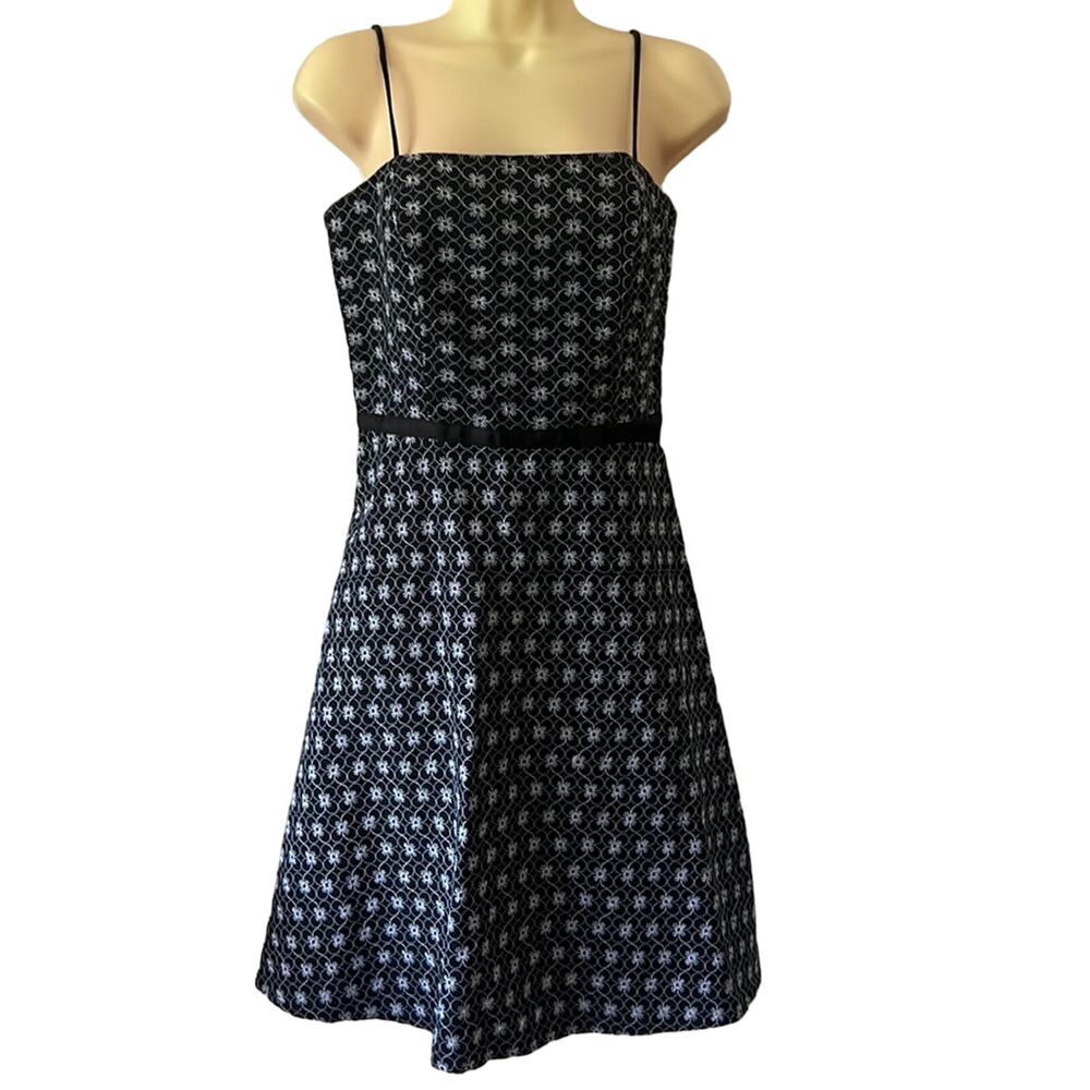 A.B.S. Allen Schwartz Size 4 Black & White Embroidered Print Dress Cottagecore